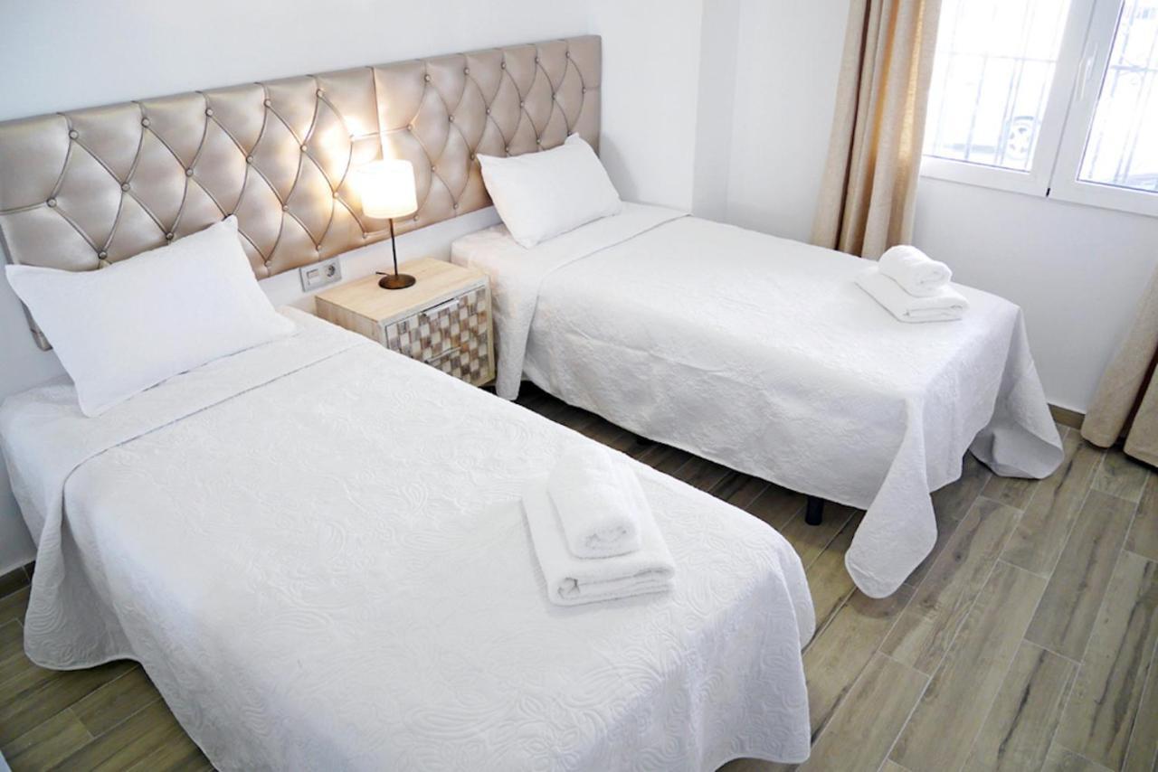 Neenies Nerja - Carabeo Luxury Apartment المظهر الخارجي الصورة
